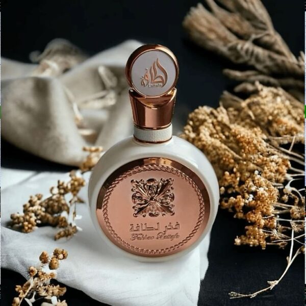 Fakhar Rose Lattafa Eau De Parfum – 100ml - Image 2